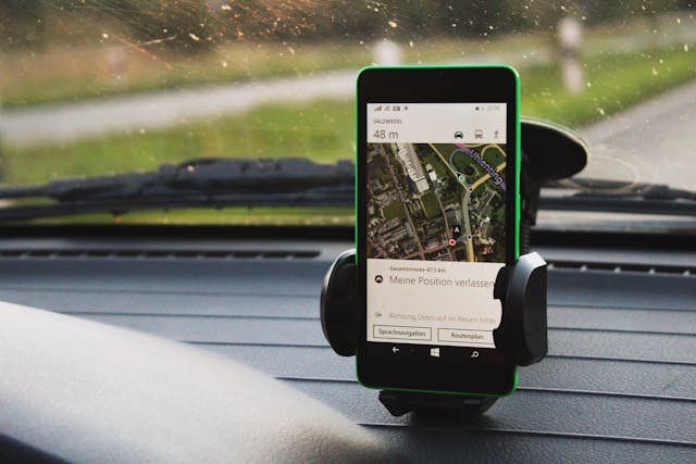 Essential Travel Gadgets You Didnt Know You Needed
