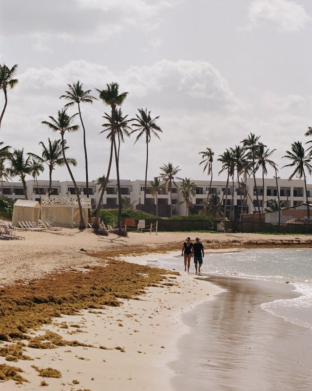 What Defines an Affordable Paradise Resort for Couples?